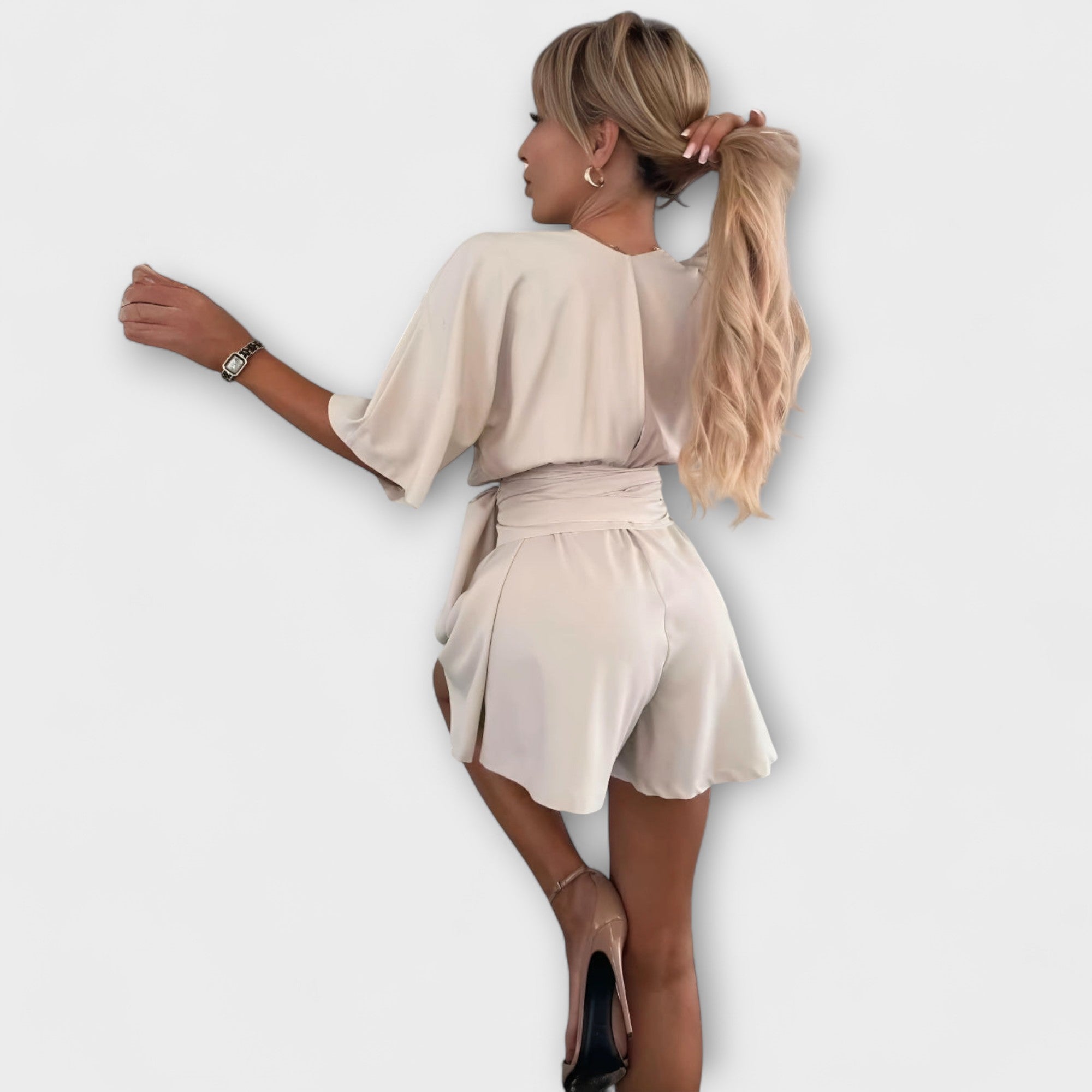 Sofie - Eleganter taillierter Jumpsuit