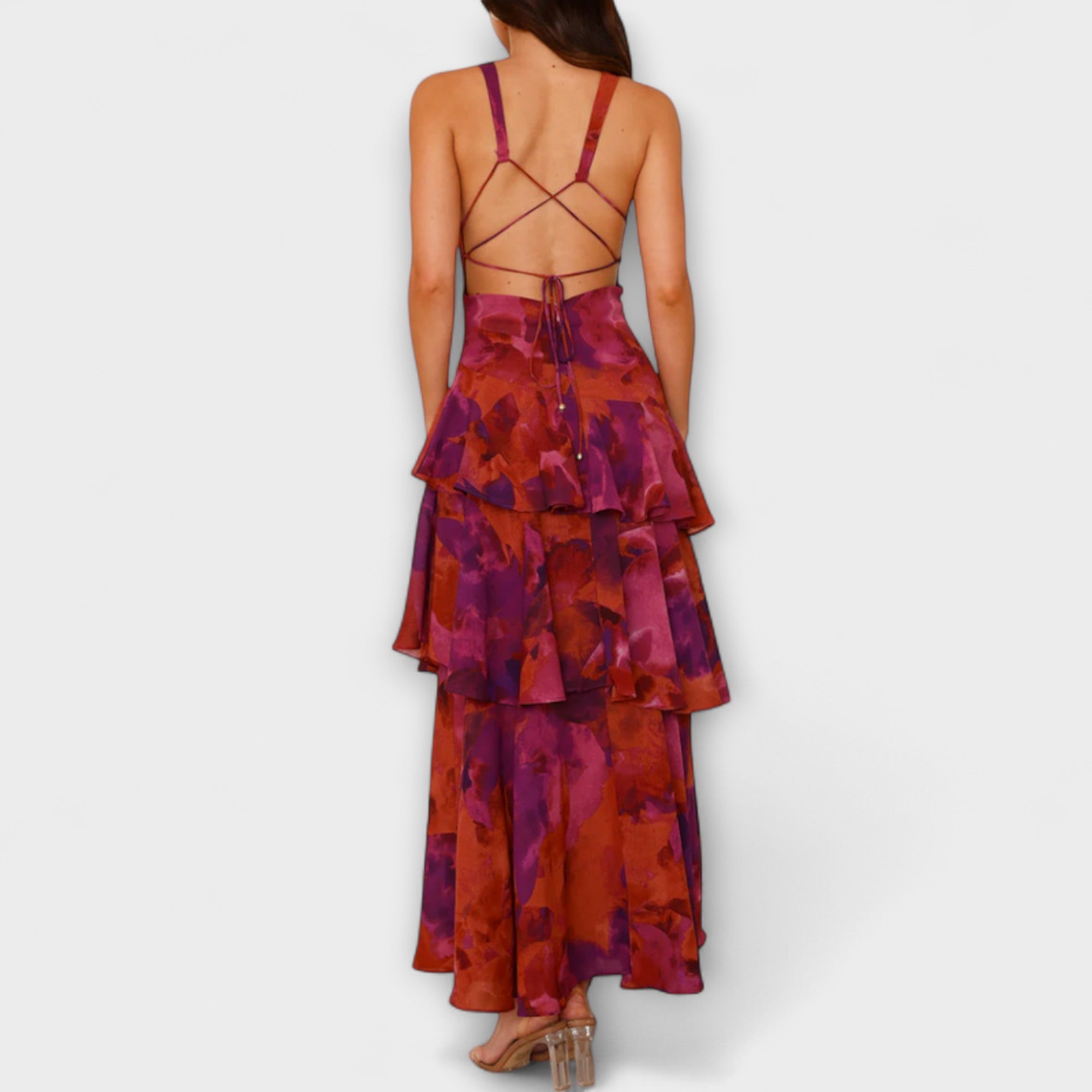 Domenica - Chiffonkleid mit V-Ausschnitt und fließenden Lagen