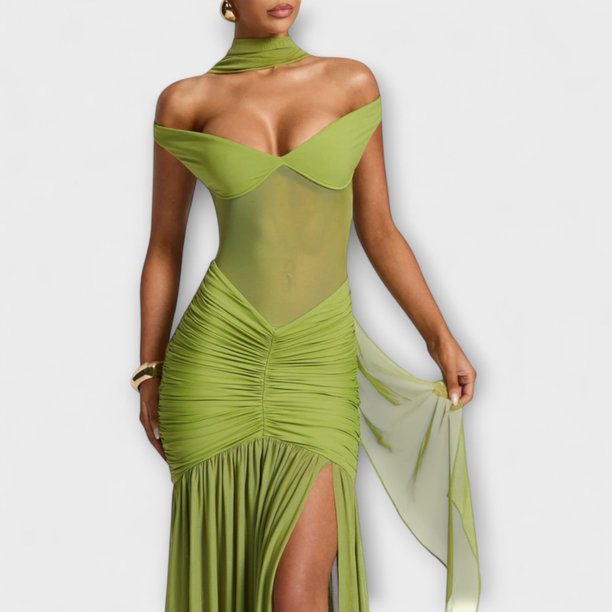 Therese – Schlitzkleid mit Wow Faktor