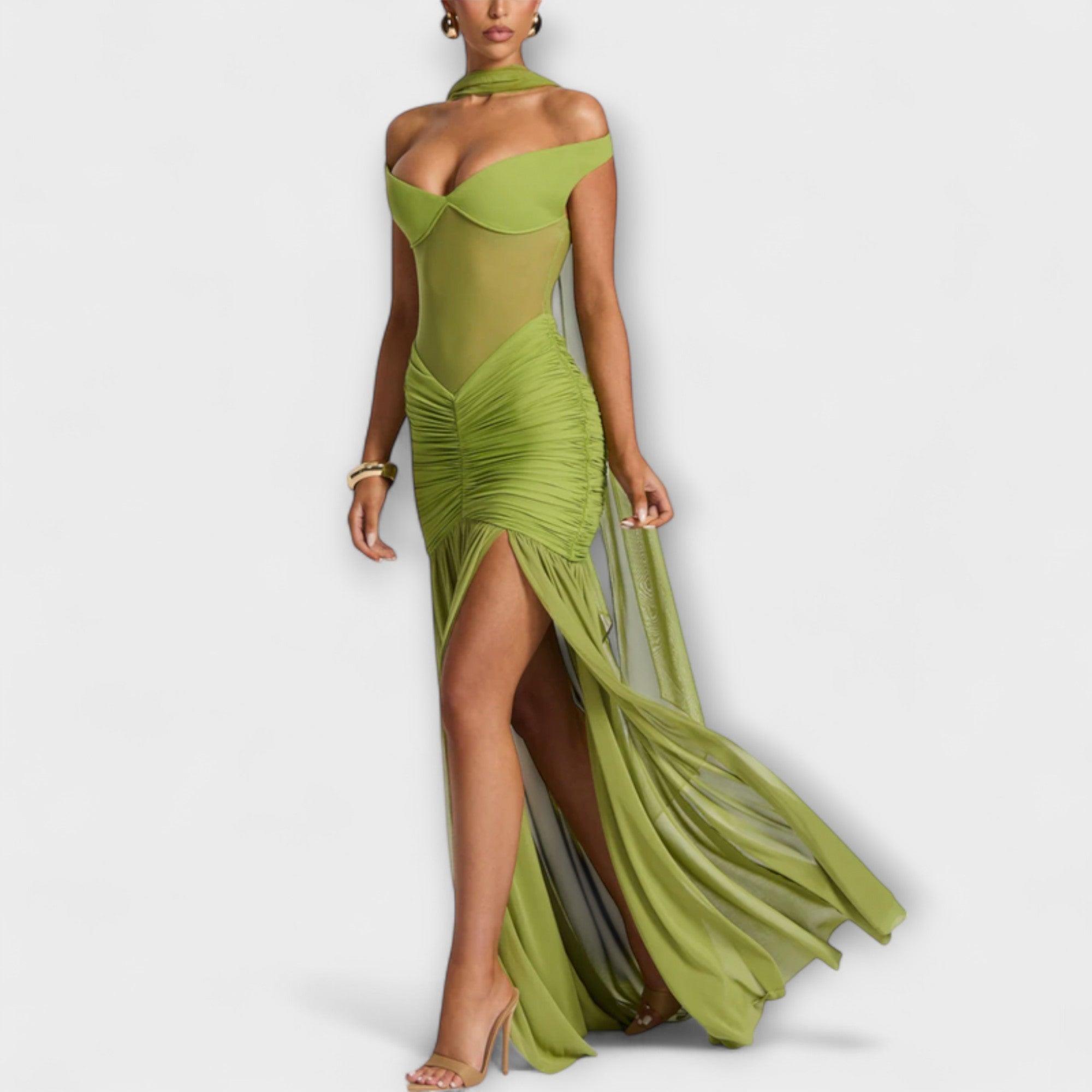 Therese – Schlitzkleid mit Wow Faktor